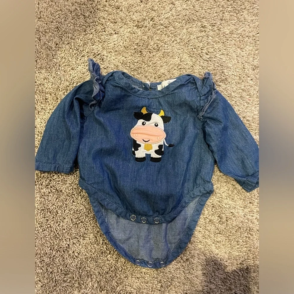 NWOT Baby Girl Boutique Cow Onesie